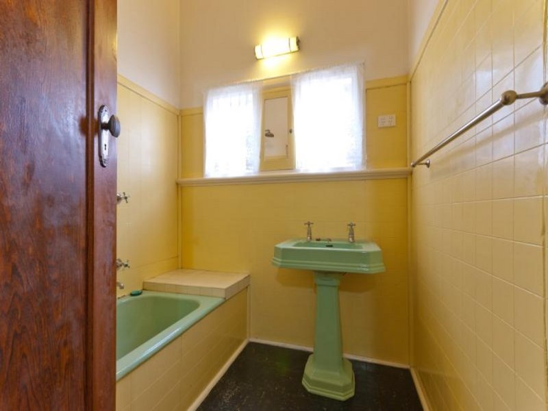Gallery: 54 Murray Street