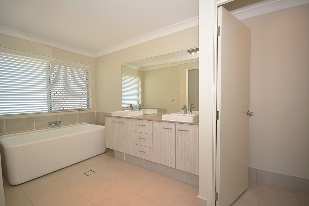 54 Nautilus Way CASUARINA 10