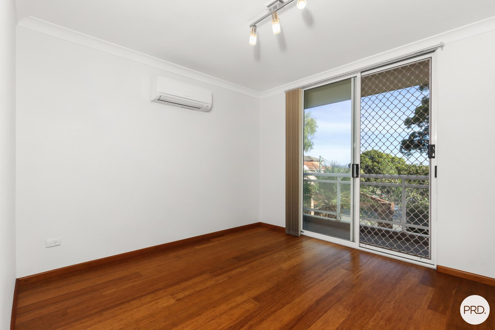 5/4 Ocean Street PENSHURST 5
