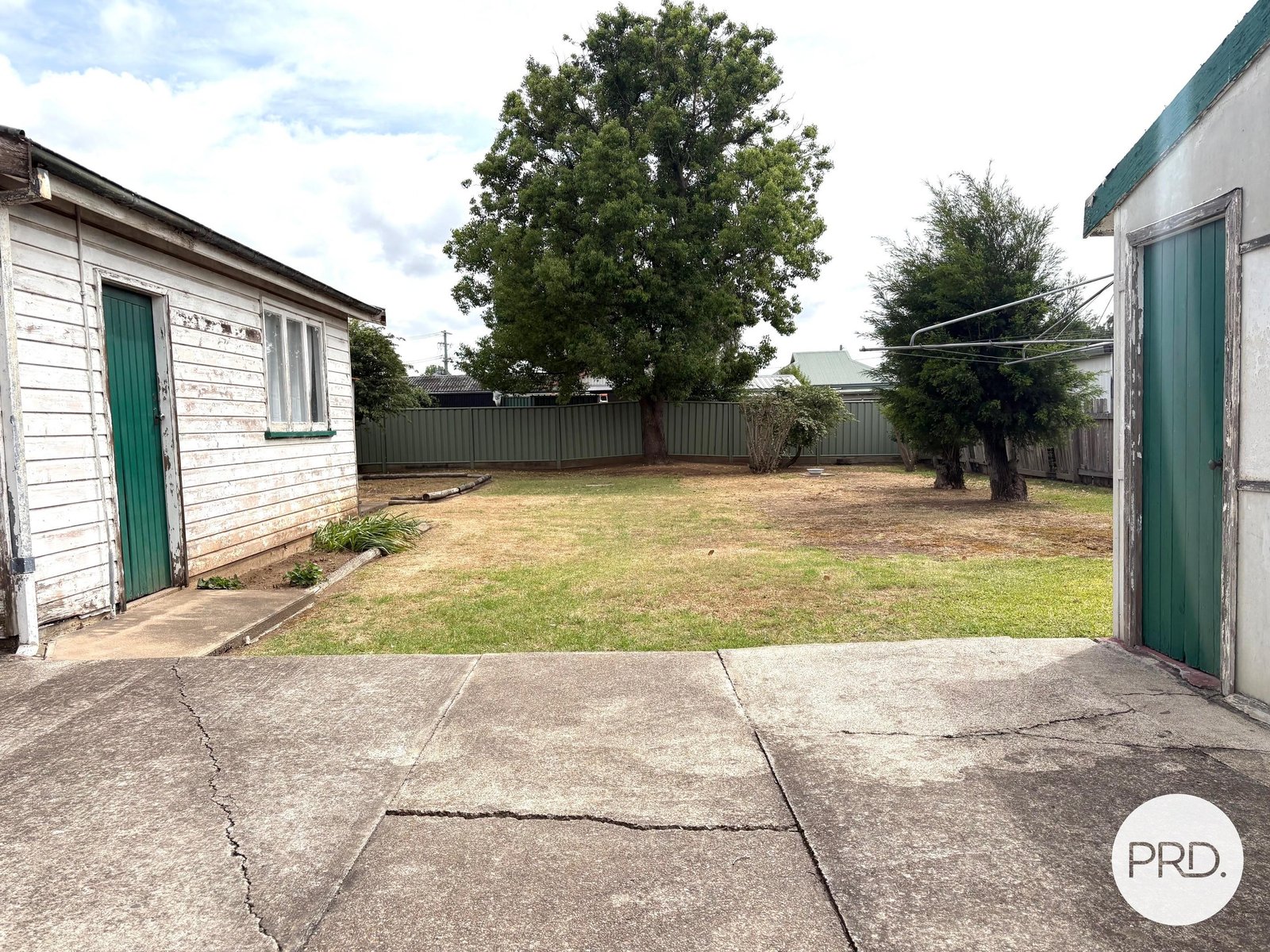 54 Ogilvie Street DENMAN 9