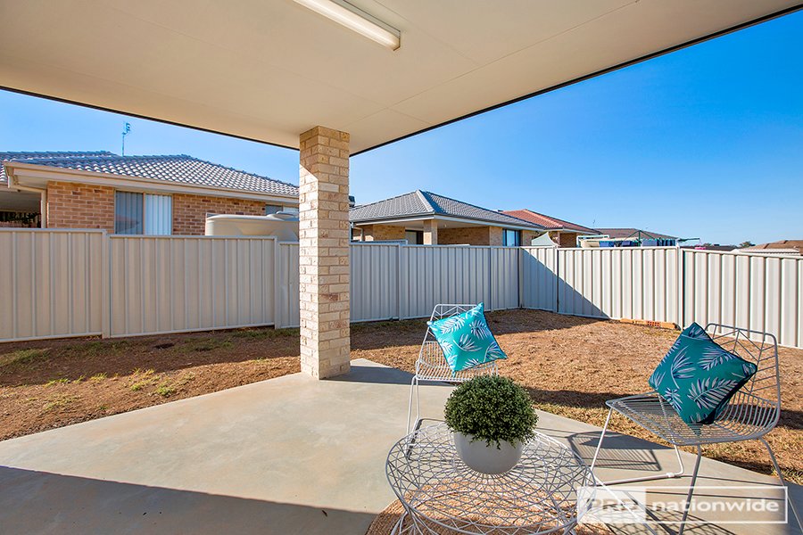 54 Orley Drive TAMWORTH 9