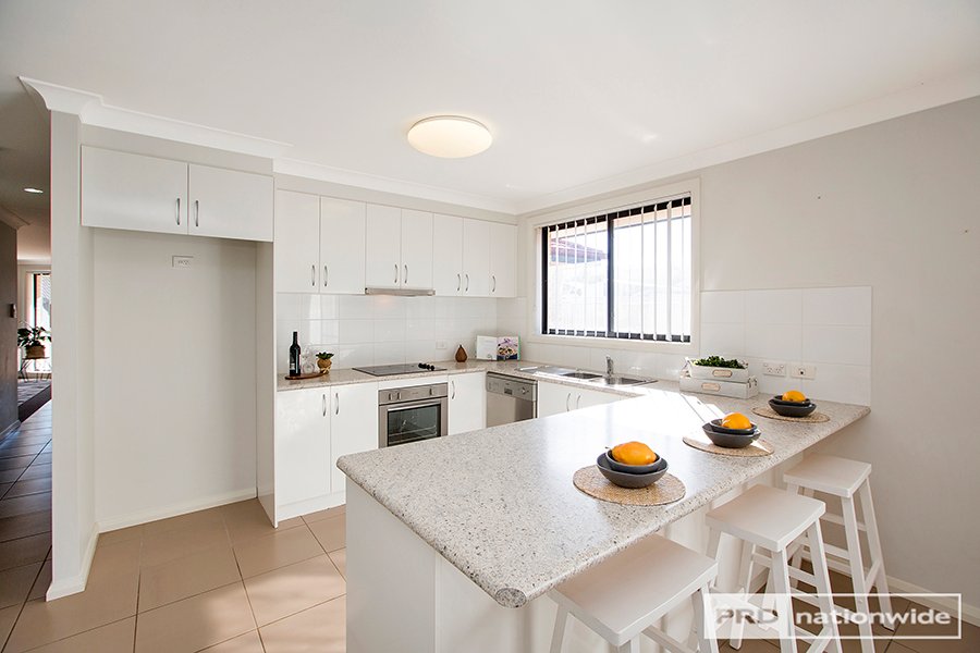 54 Orley Drive TAMWORTH 13