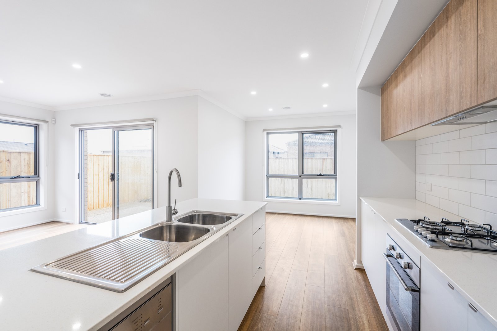 Gallery: 54 Penstone Crescent