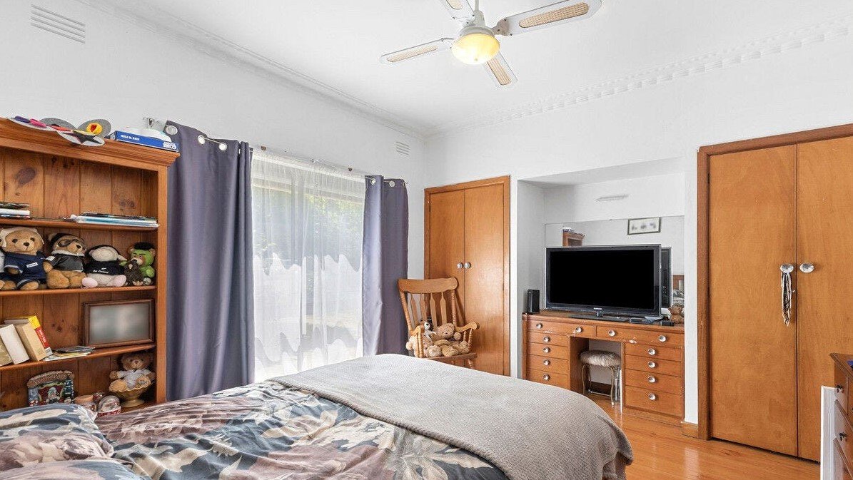 Gallery: 54 Portarlington Road
