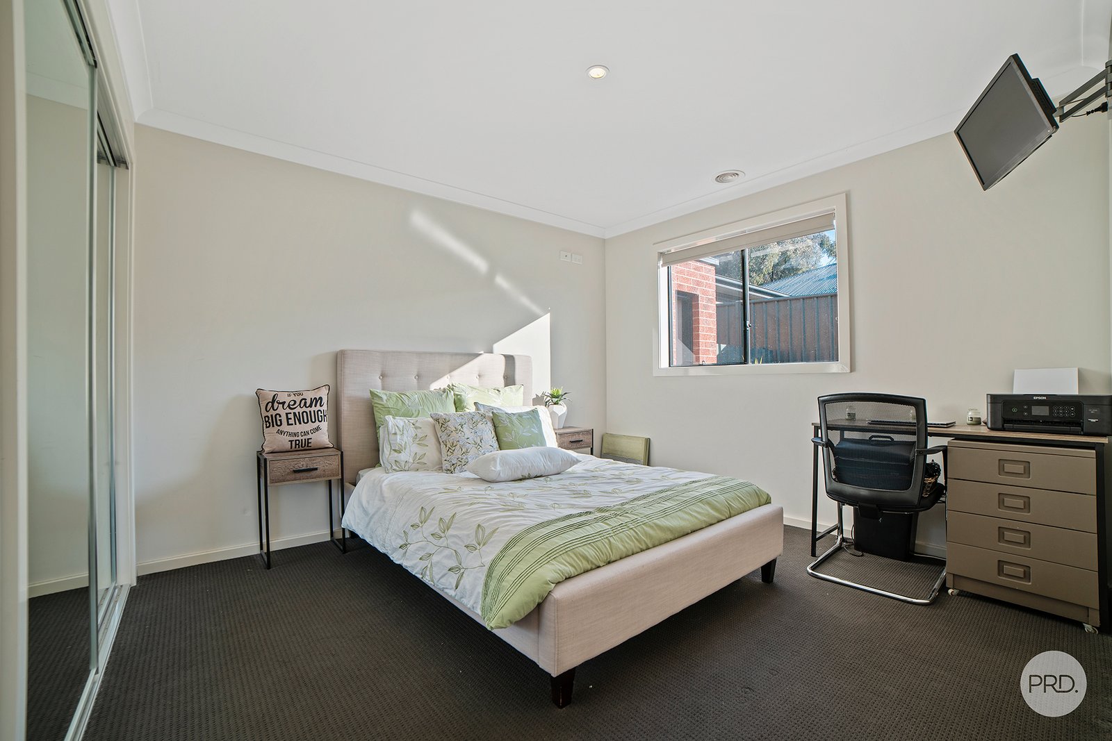 54 Queen Street KANGAROO FLAT 10
