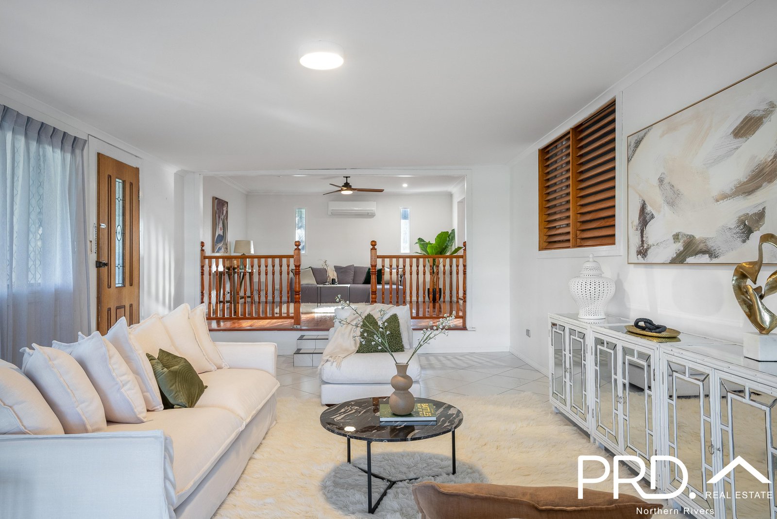 54 Richmond Street CASINO 15