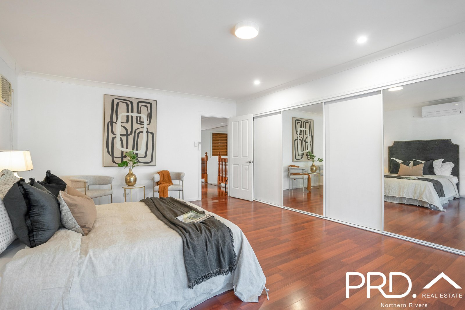 54 Richmond Street CASINO 20