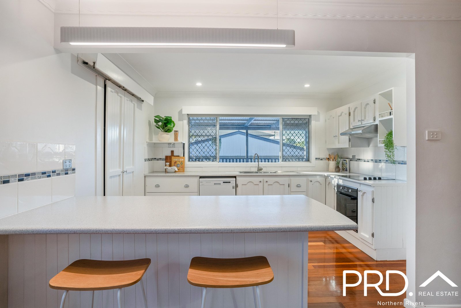 54 Richmond Street CASINO 22