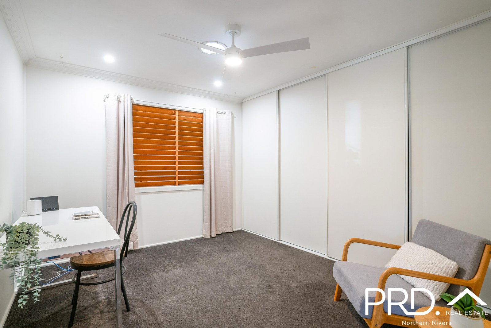 54 Richmond Street CASINO 27