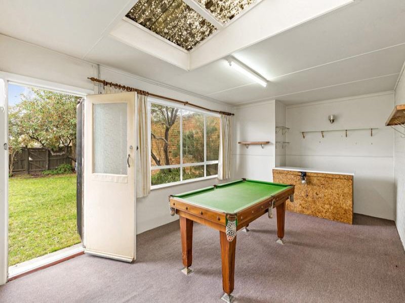 Gallery: 54 Roberts Street