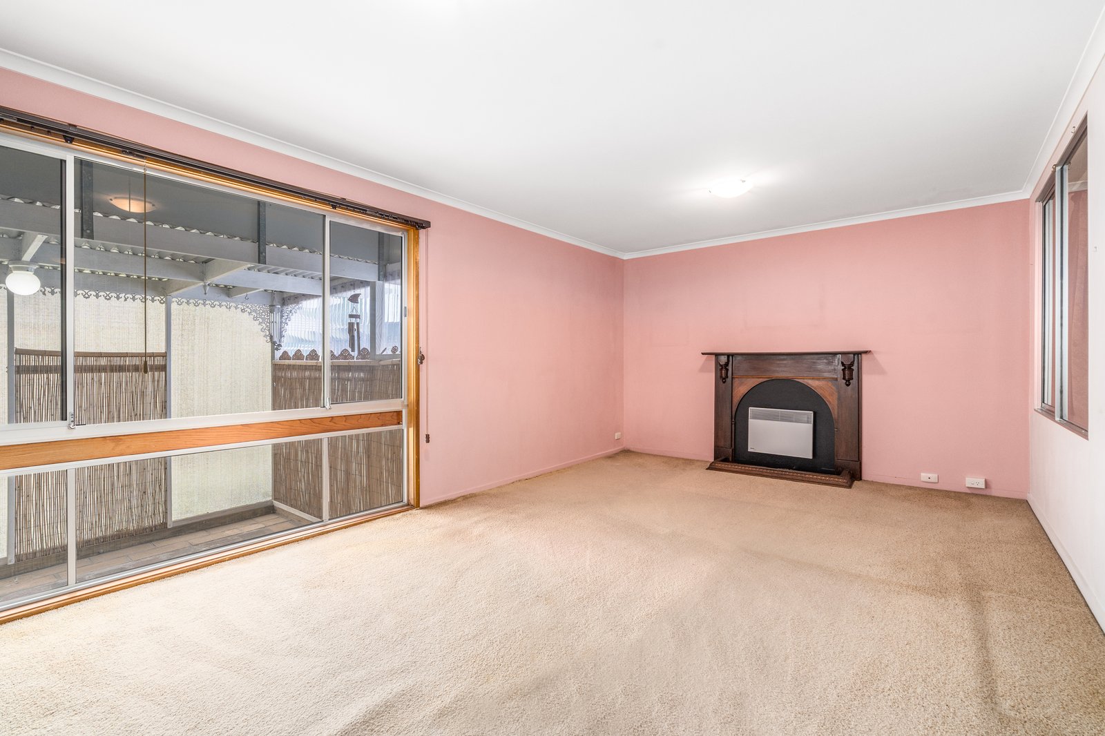 Gallery: 54 Robin Avenue