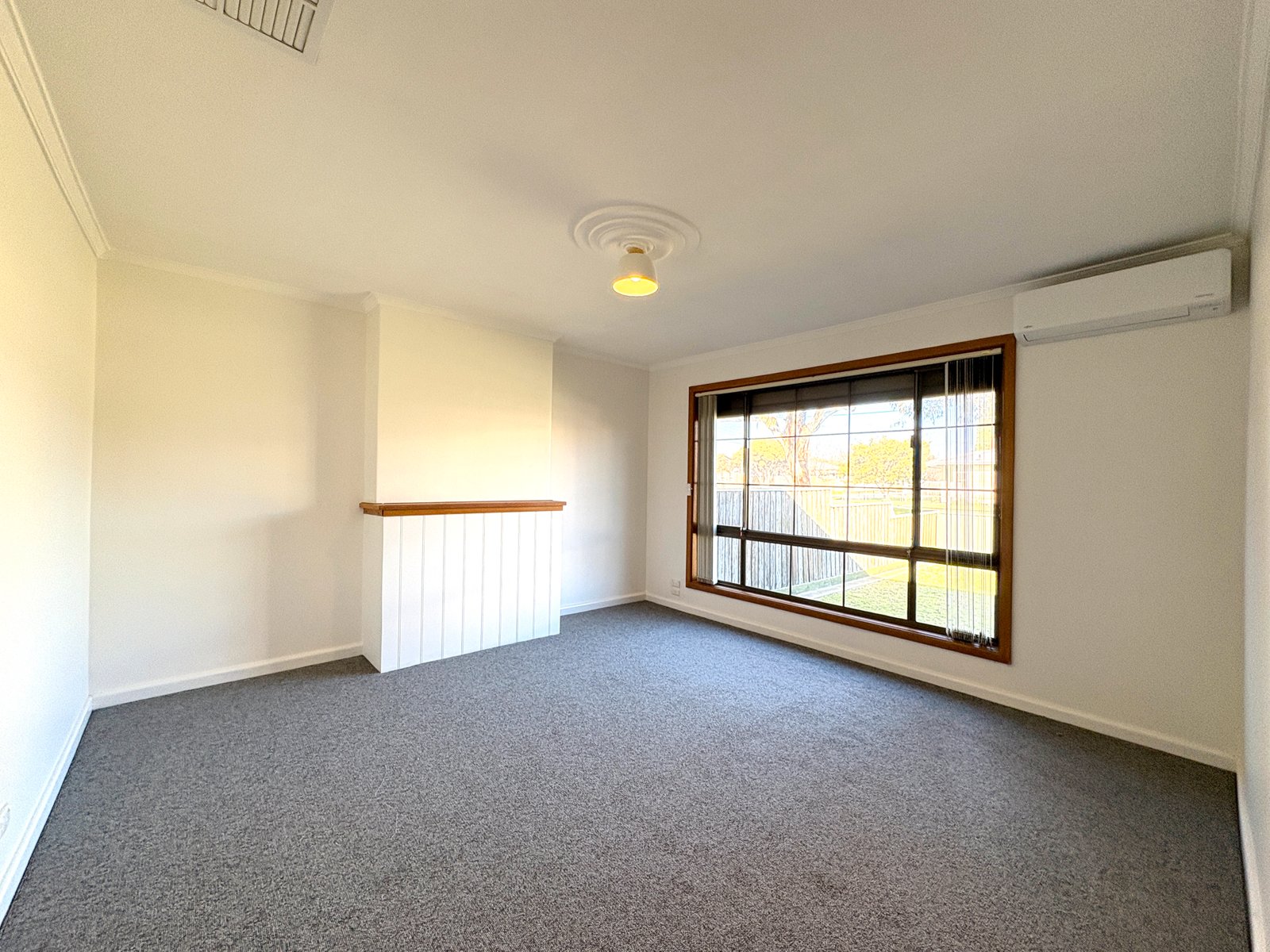 Gallery: 54 Robin Avenue