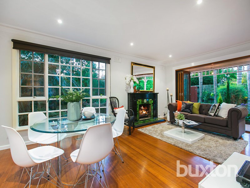 Gallery: 54 Rowans Road
