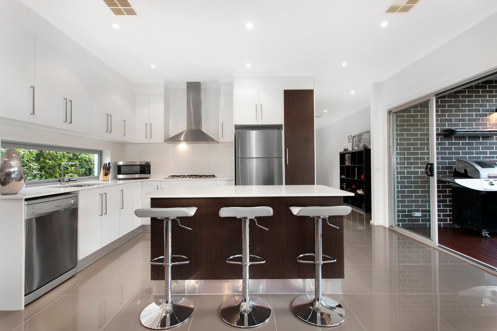 Gallery: 54 Royal Road