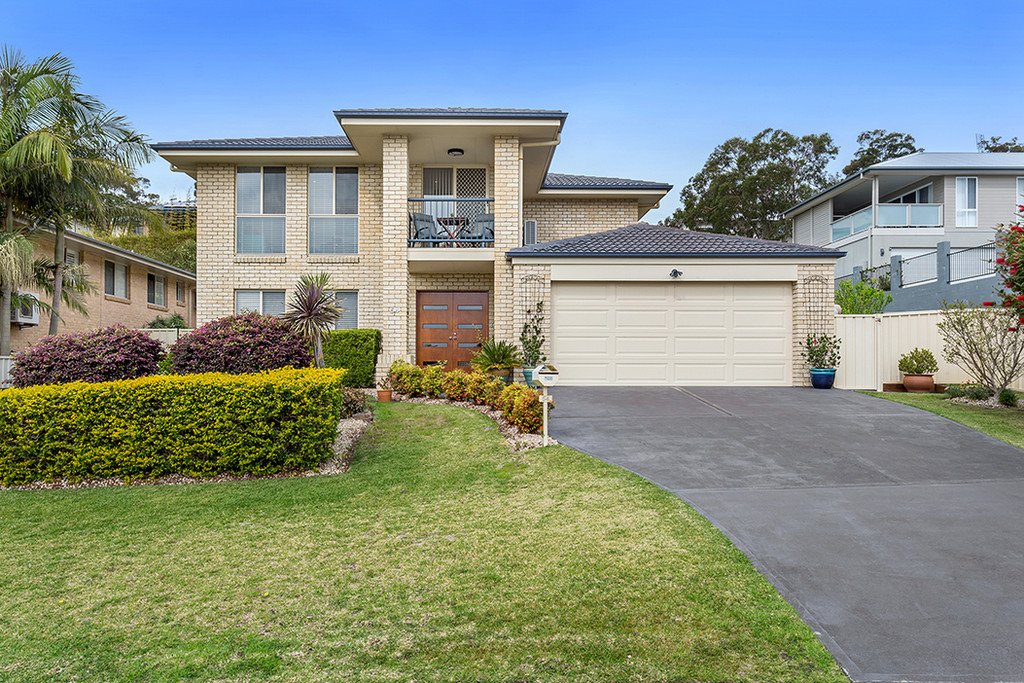 54 Saratoga Avenue CORLETTE 2