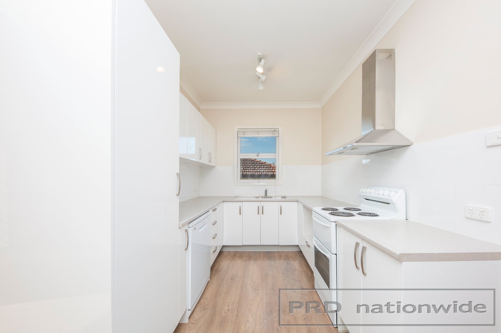 54 Second Avenue RUTHERFORD 5