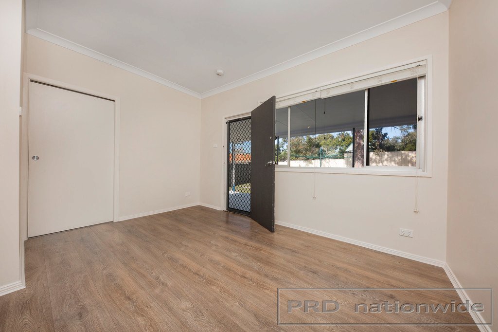 54 Second Avenue RUTHERFORD 8