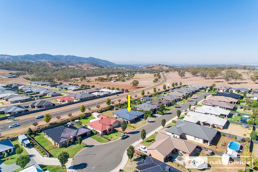 54 Semillon Drive TAMWORTH 23