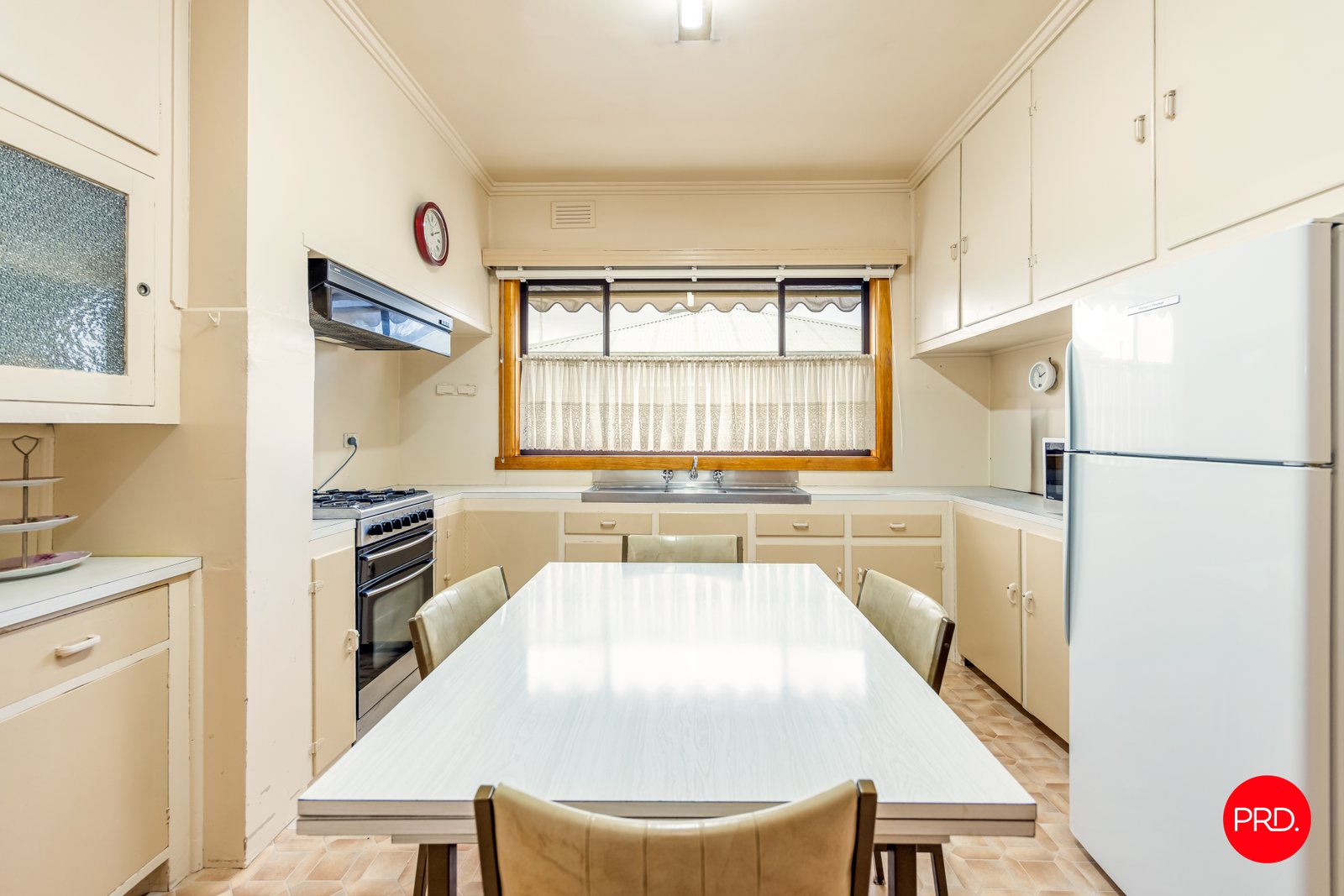 54 Simpson Street KYNETON 3