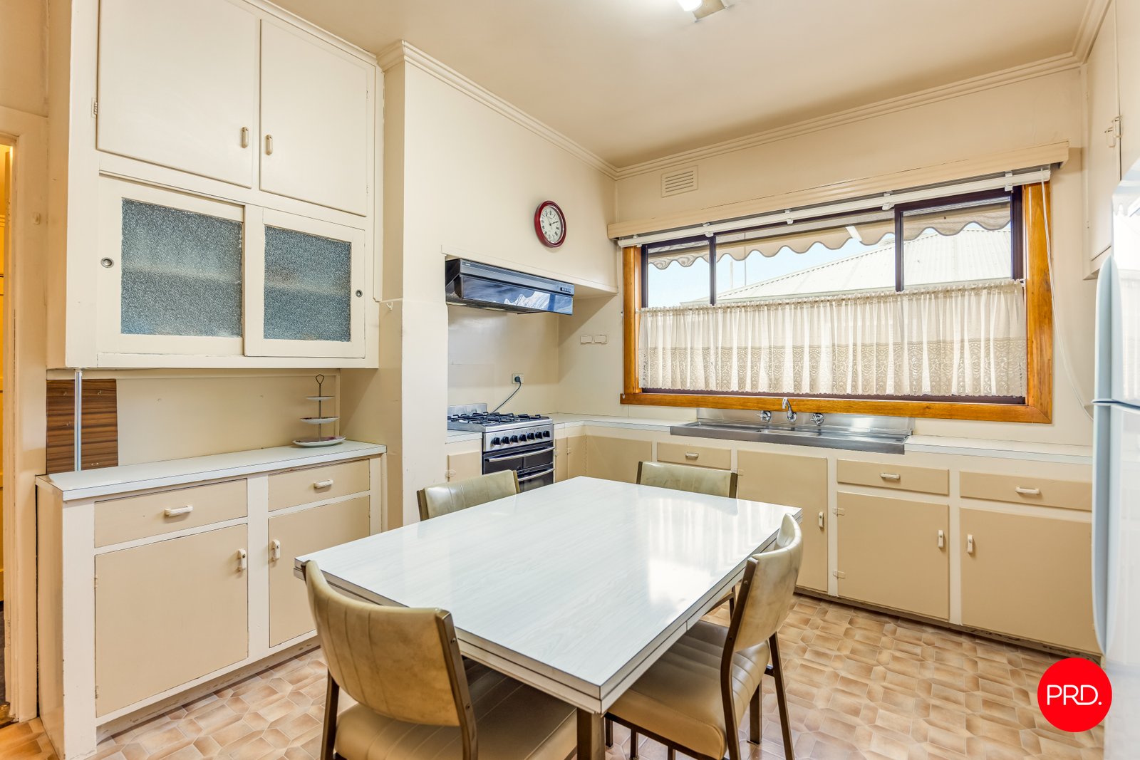 54 Simpson Street KYNETON 6