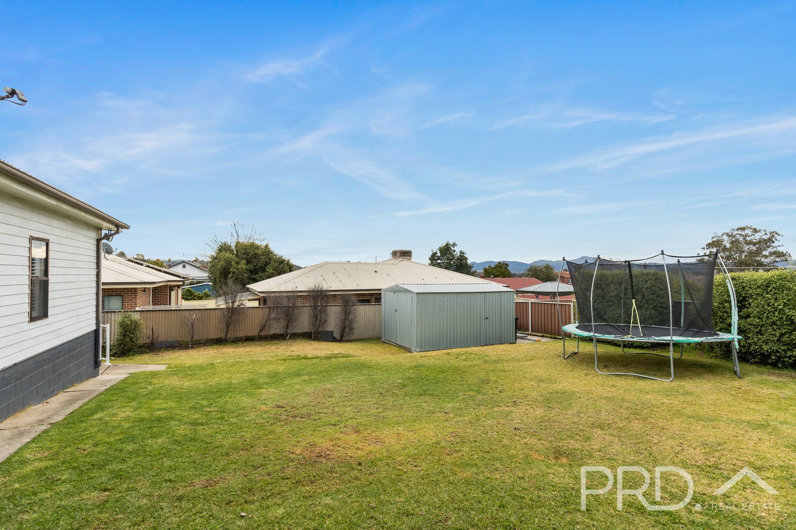 54 Simpson Street TUMUT 13