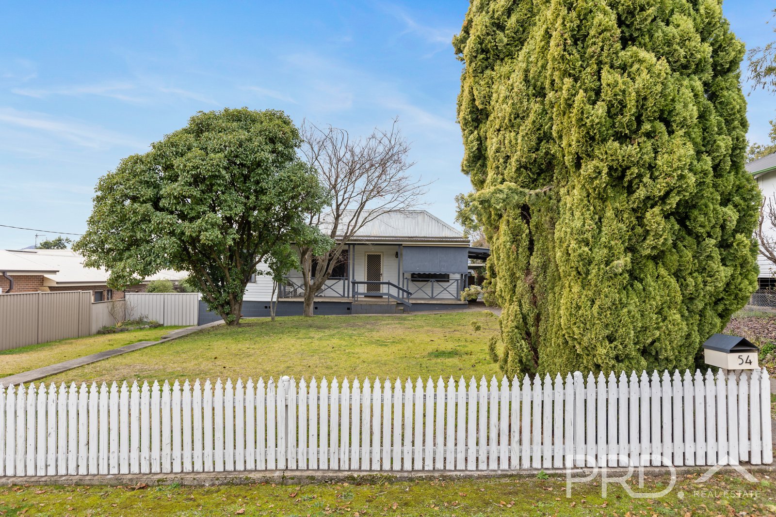 54 Simpson Street TUMUT 16
