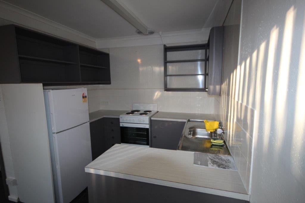 5/4 South Street BELLERIVE 3