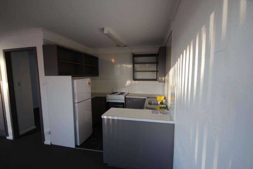 5/4 South Street BELLERIVE 4