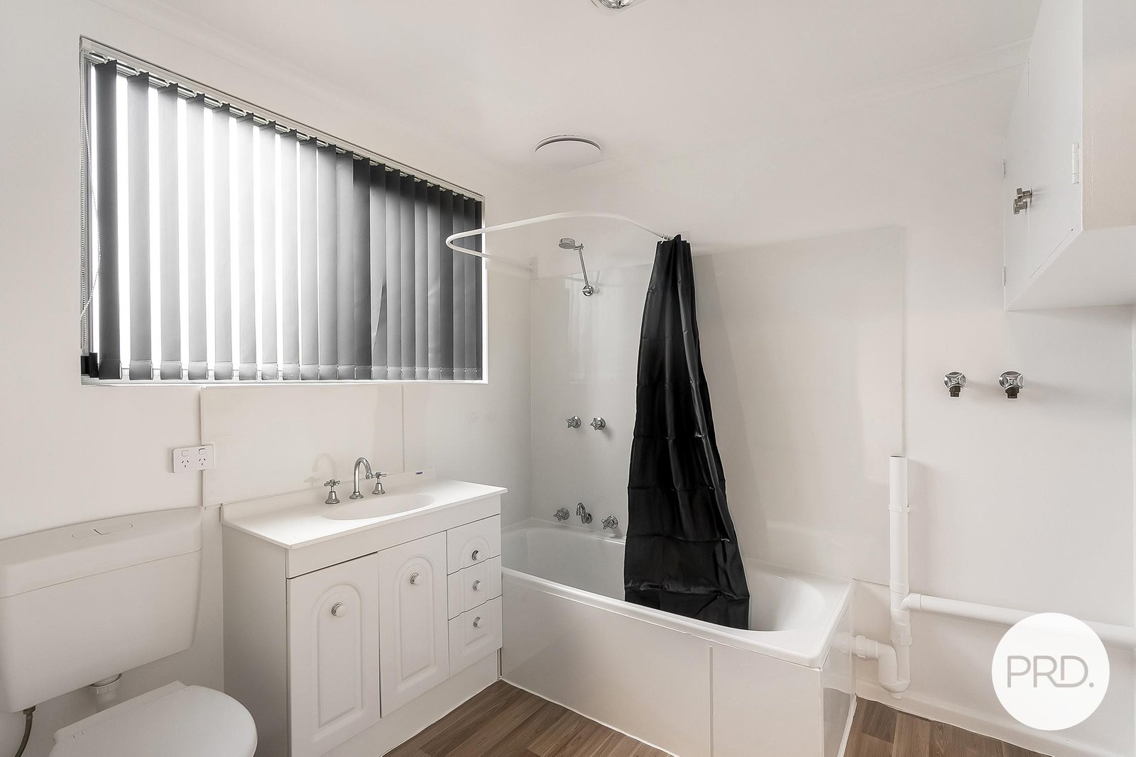 5/4 South Street BELLERIVE 8