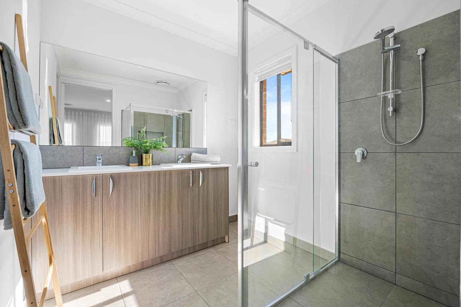 54 Spoonbill Avenue WINTER VALLEY 14