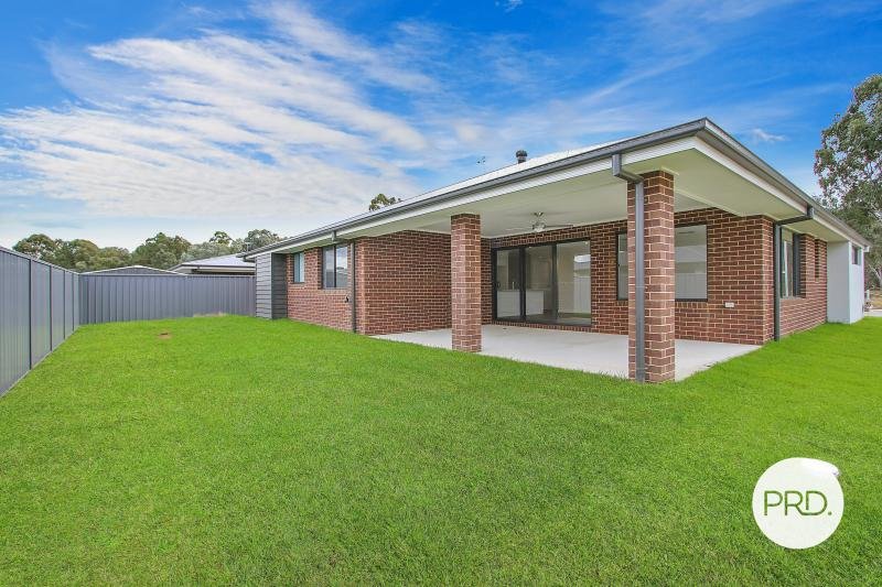 54 Swindon Way THURGOONA 7