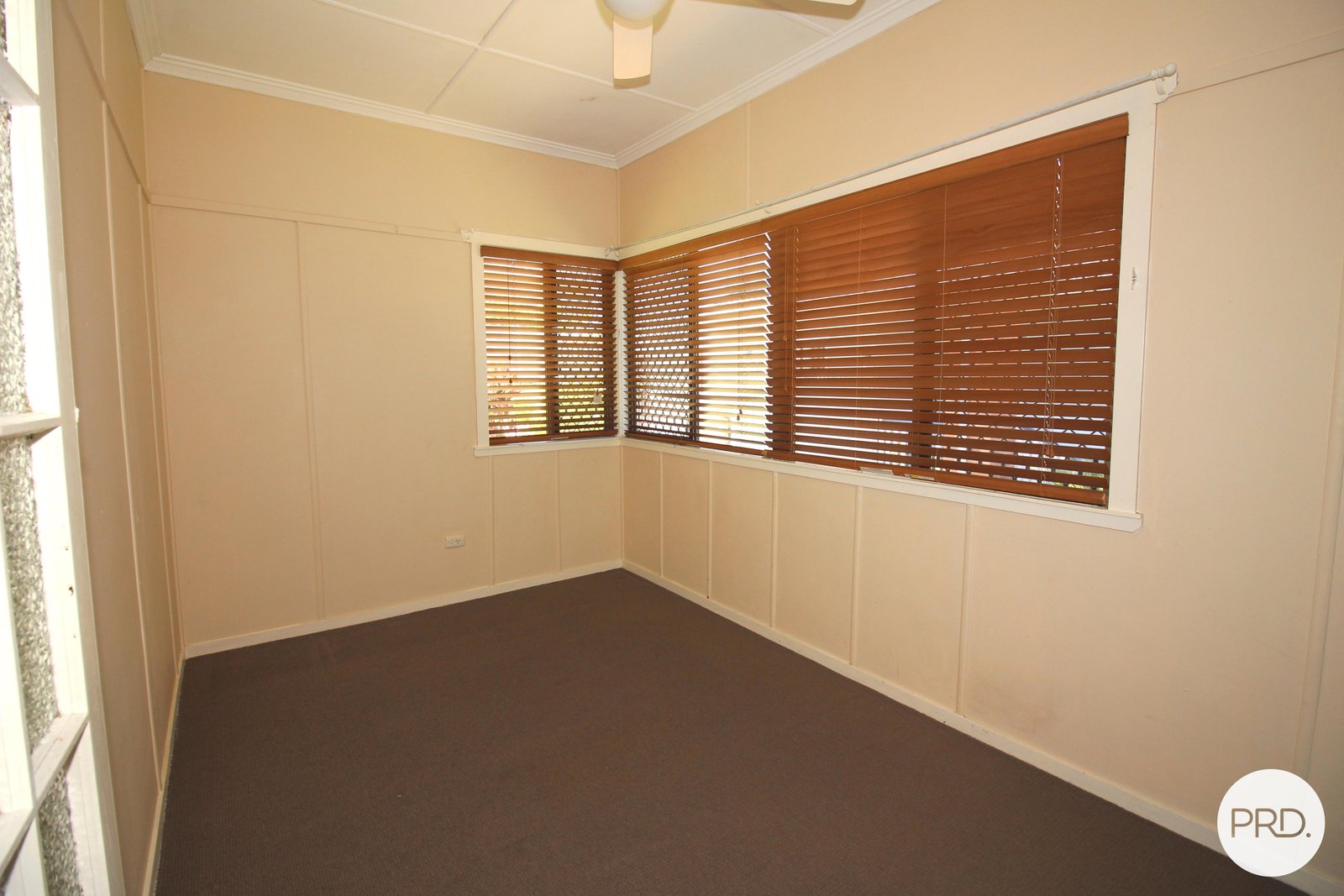 54 Taabinga Street WAVELL HEIGHTS 7