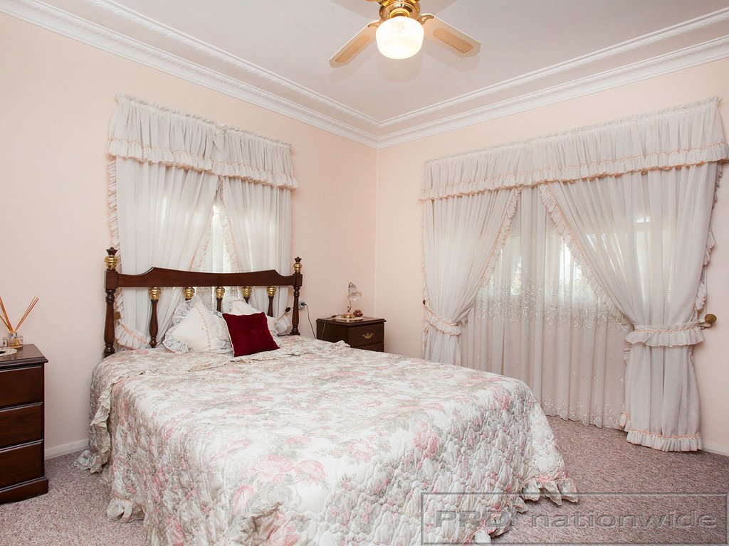 54 Tennyson Street BERESFIELD 3