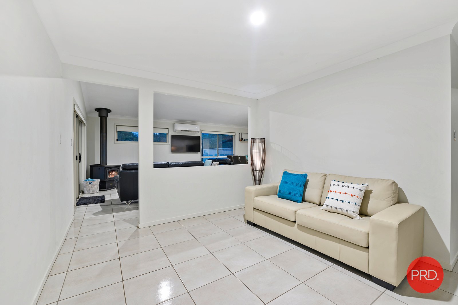 54 Thoroughbred Close NANA GLEN 10