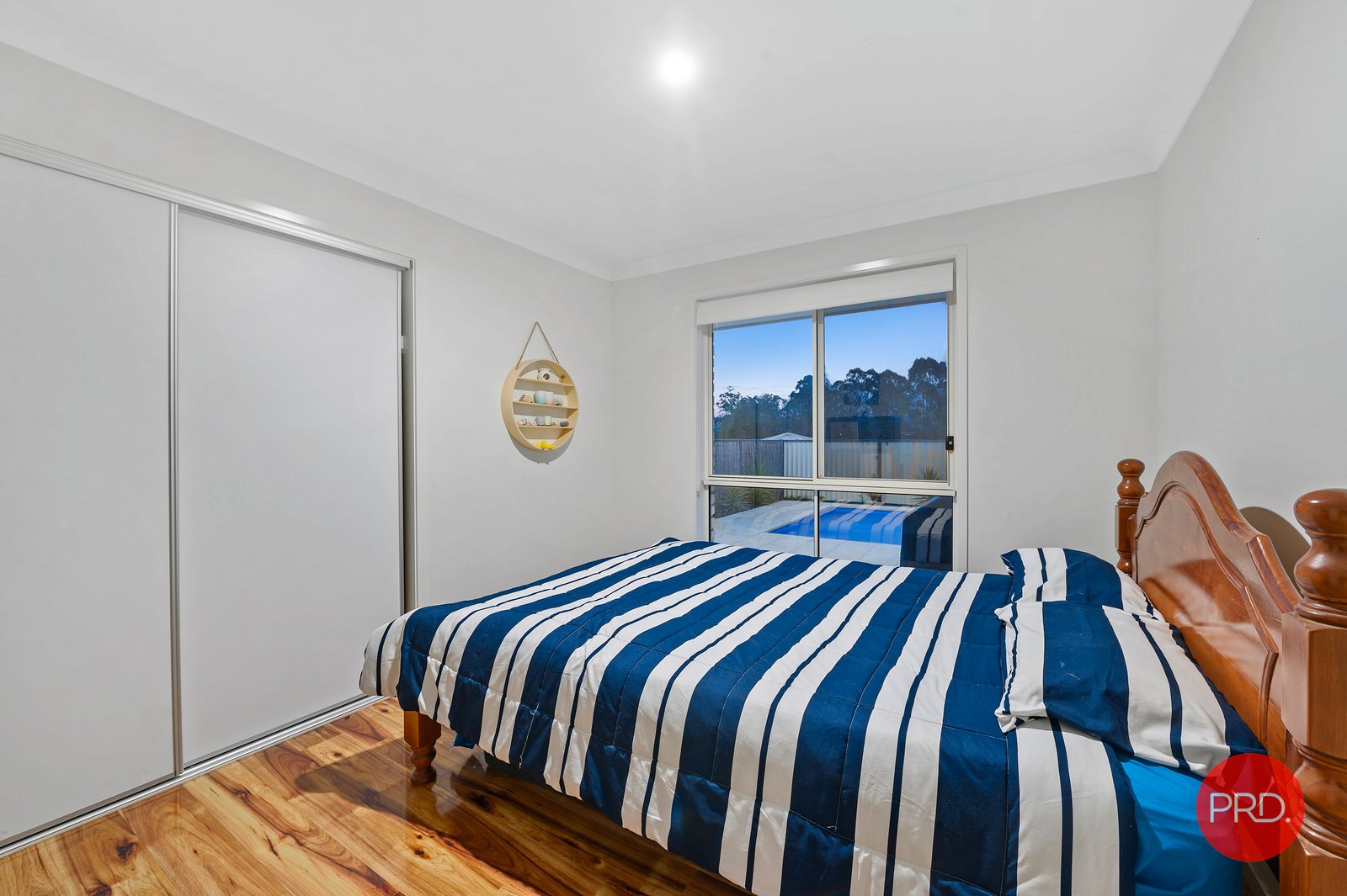 54 Thoroughbred Close NANA GLEN 17