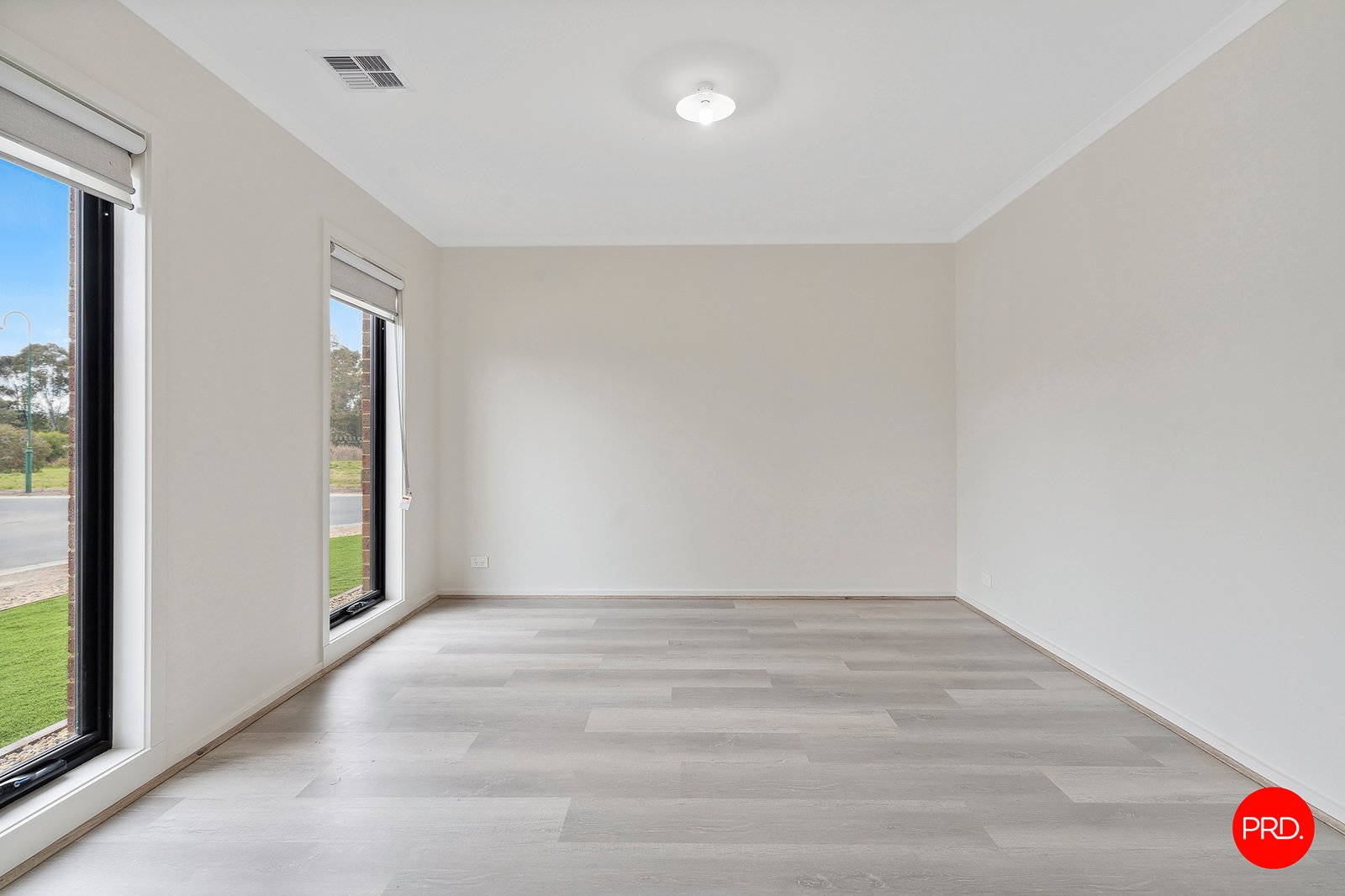 54 Topaz Avenue WHITE HILLS 7