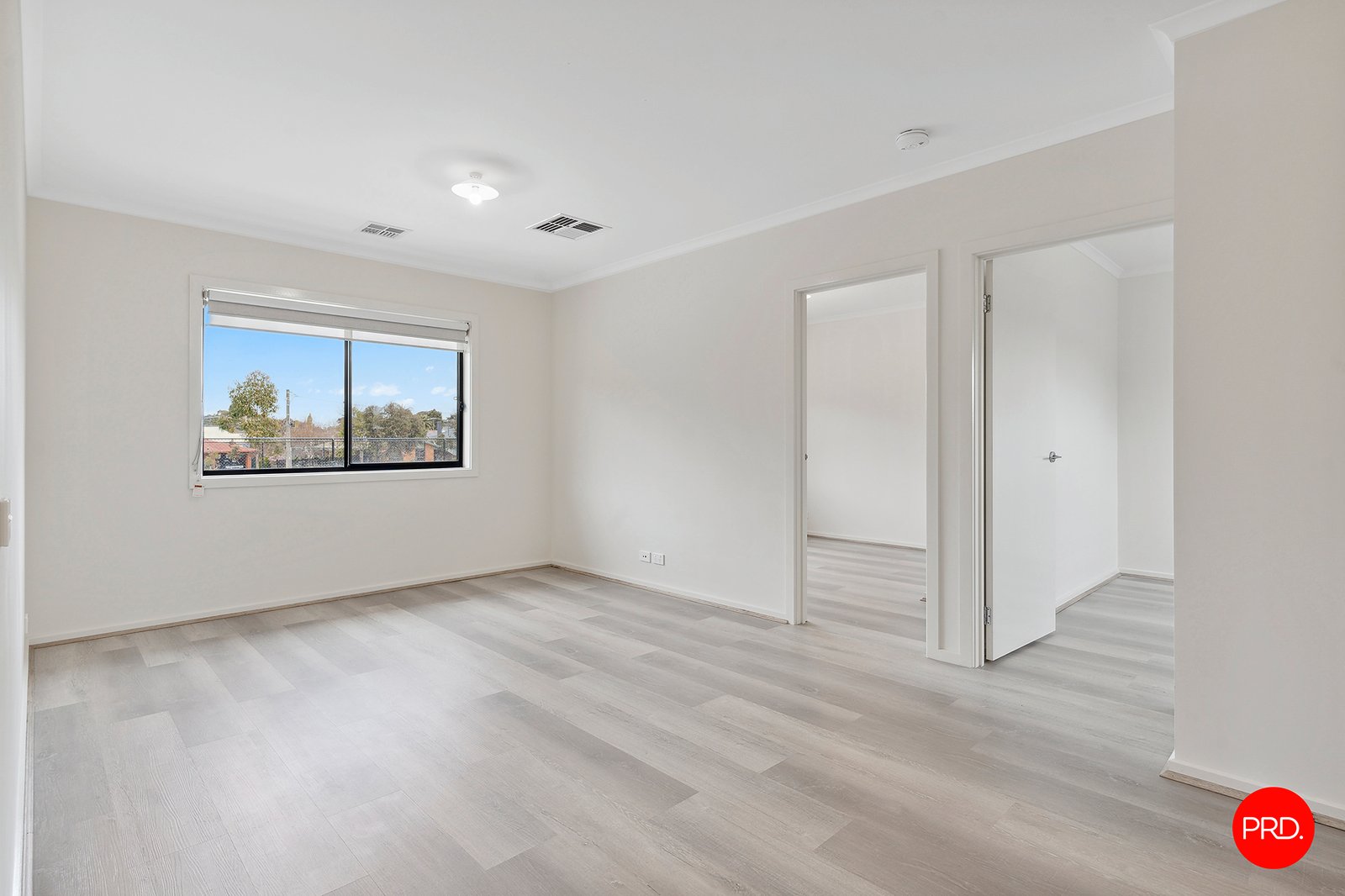 54 Topaz Avenue WHITE HILLS 10