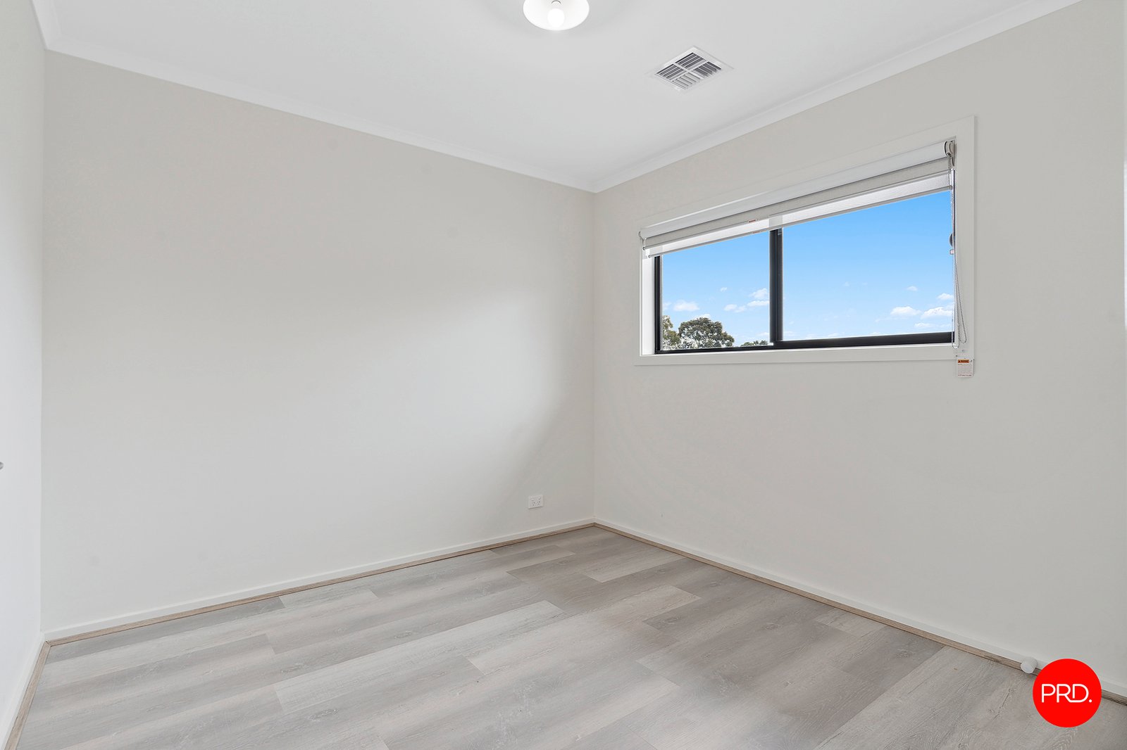 54 Topaz Avenue WHITE HILLS 16