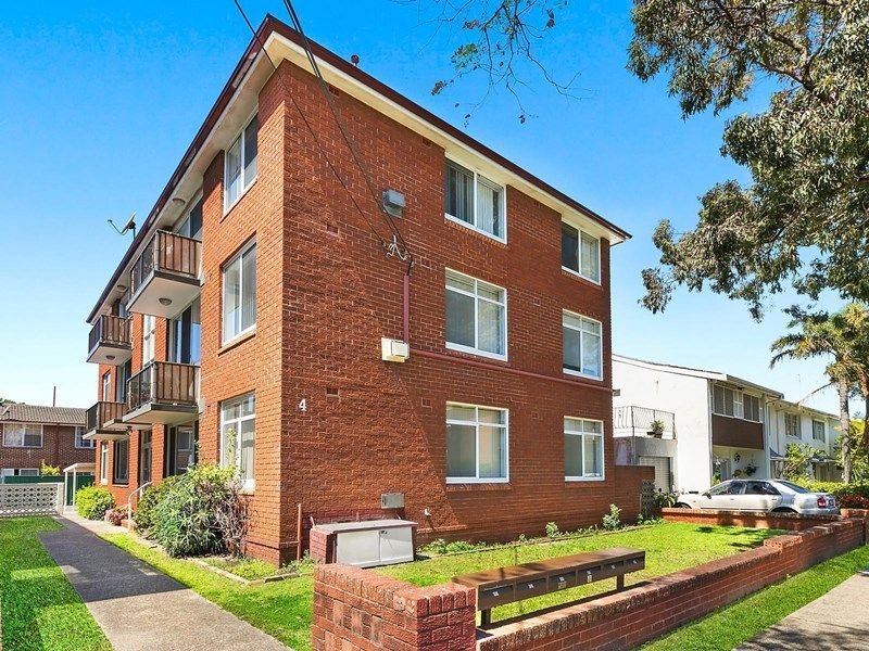 5/4 Unsted Crescent HILLSDALE 8