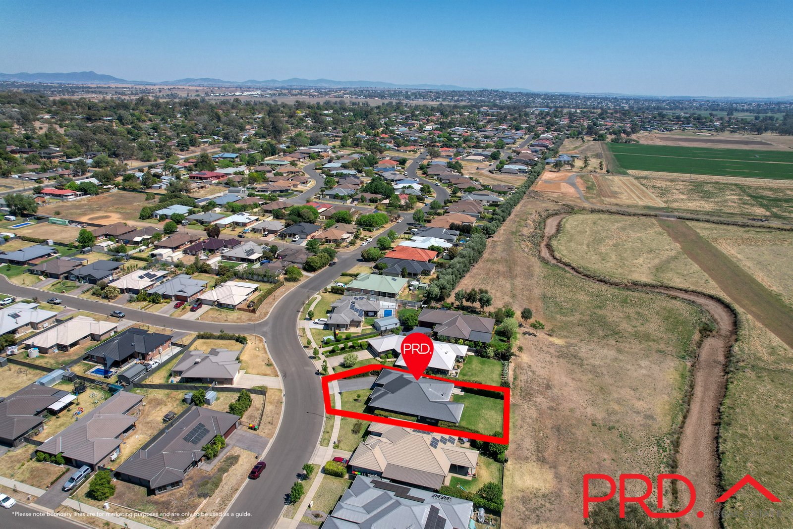 54 Warrah Drive TAMWORTH 22