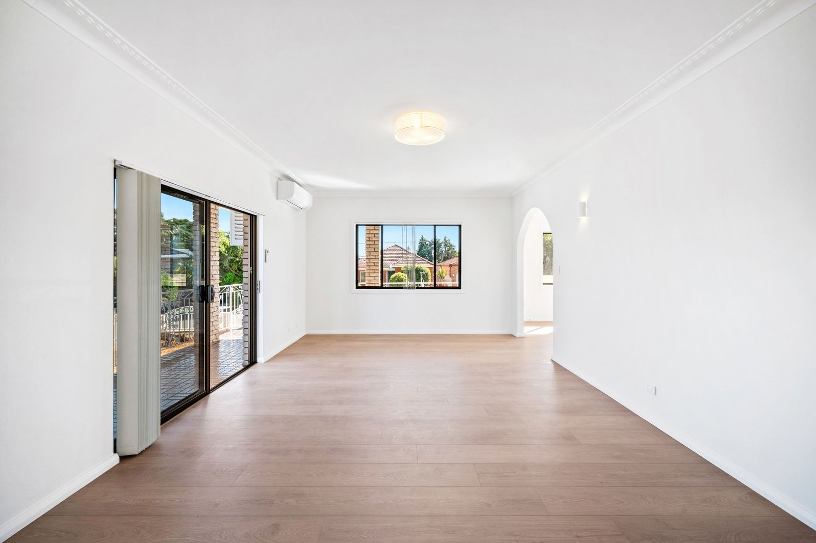 54 Weston Road HURSTVILLE 2