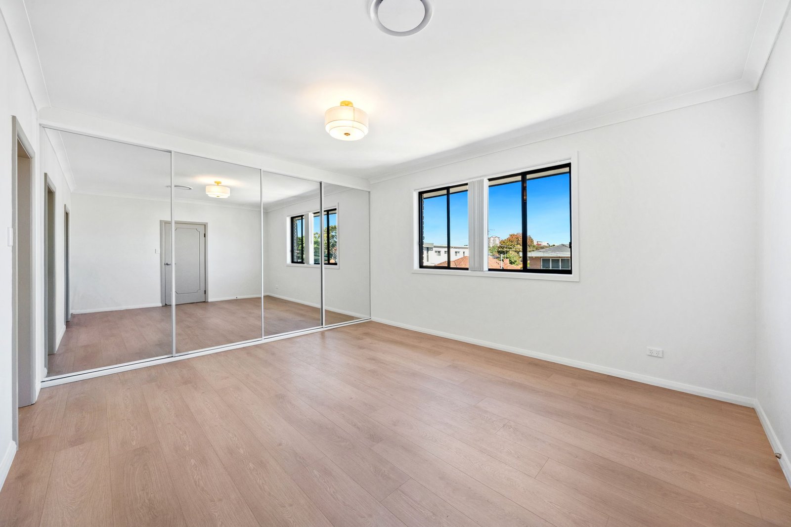 54 Weston Road HURSTVILLE 4