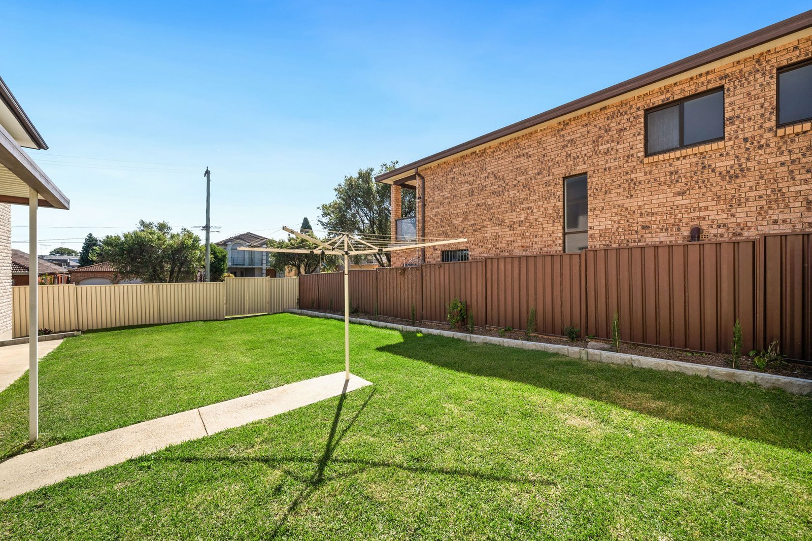 54 Weston Road HURSTVILLE 13