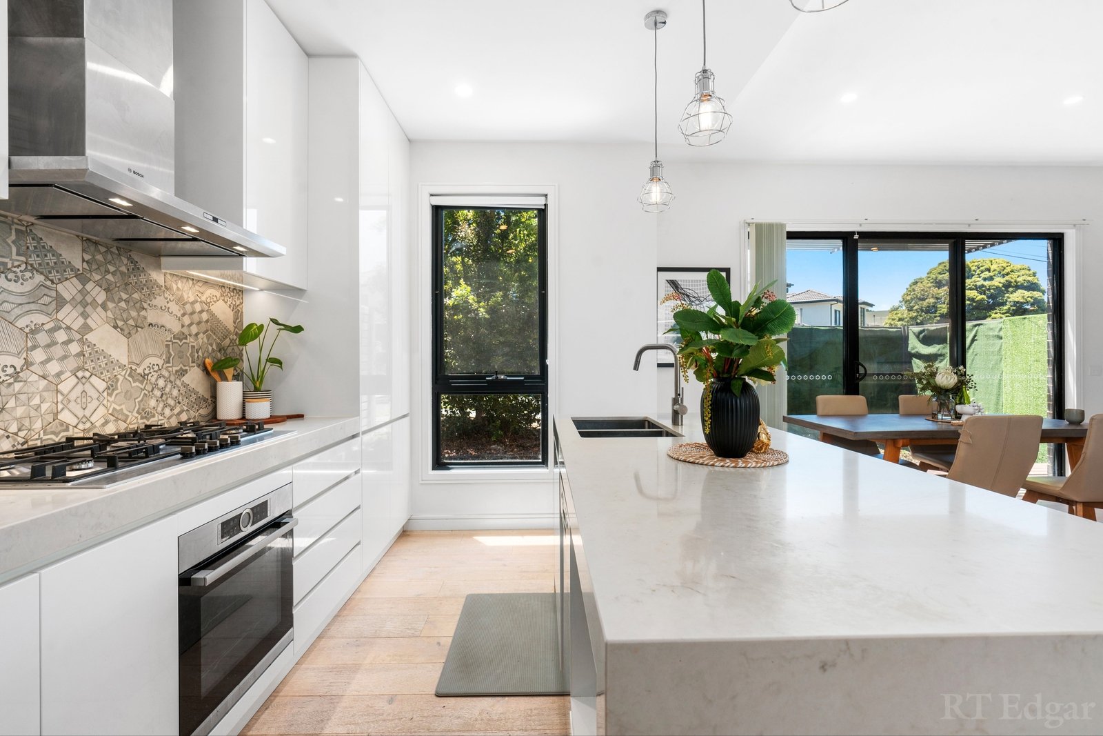 Real Estate and Property in 54 Whittens Lane, Doncaster, VIC