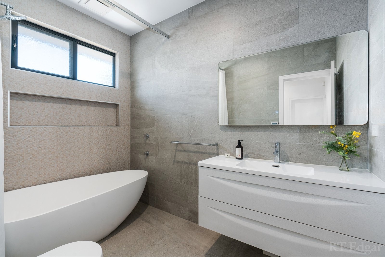 Real Estate and Property in 54 Whittens Lane, Doncaster, VIC