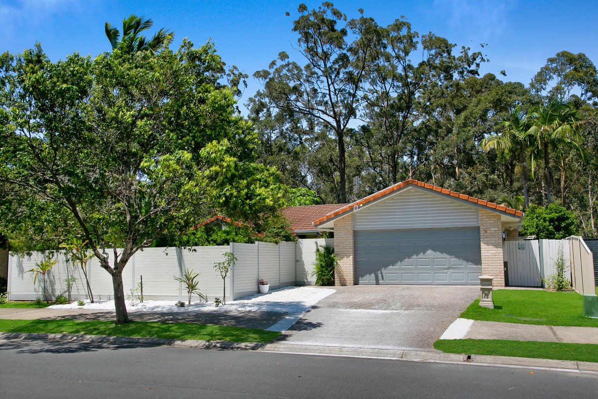 54 Wonga Street Burleigh Heads 55