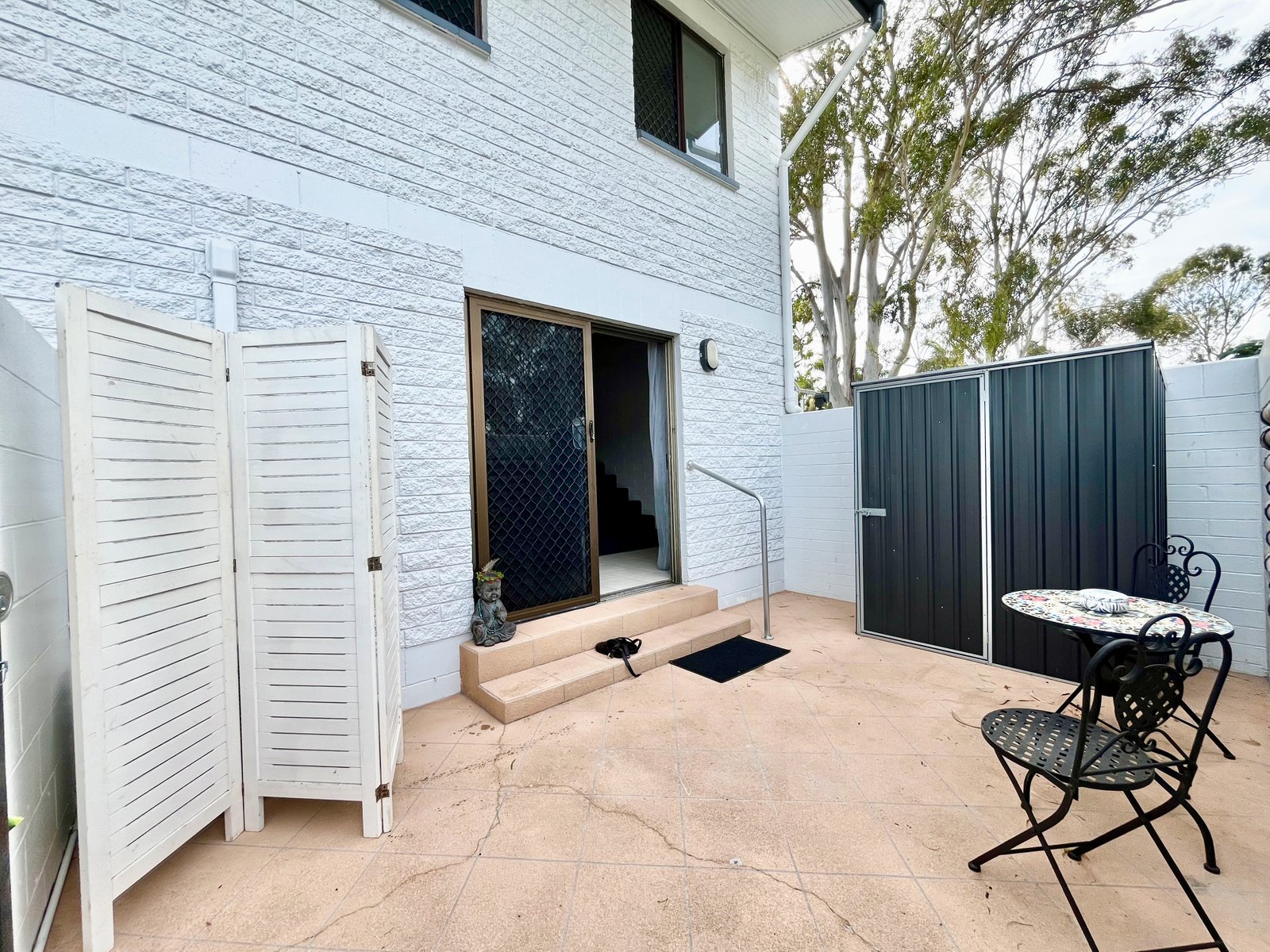 5/4 Wyndham Avenue BOYNE ISLAND 3