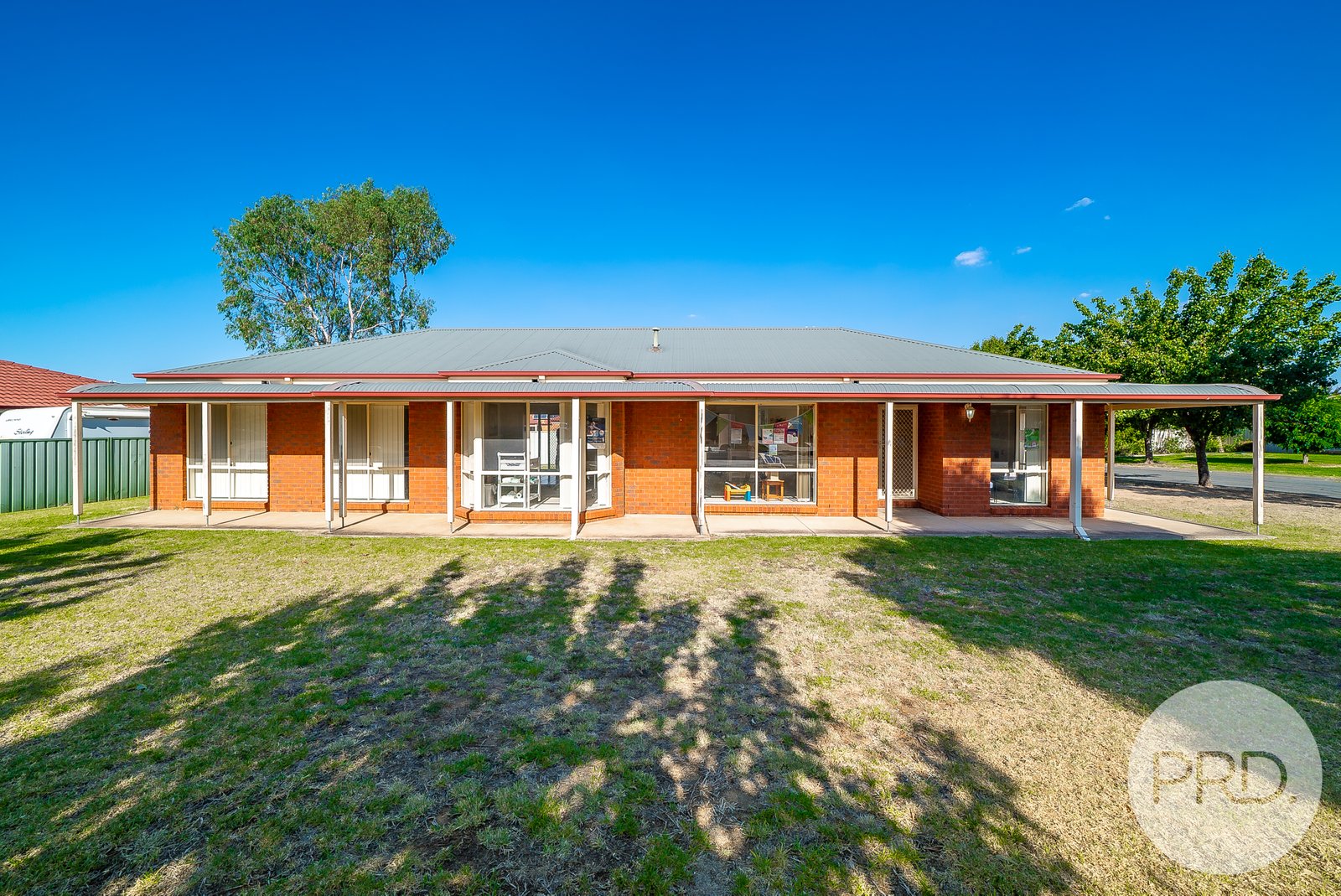 54 Yentoo Drive GLENFIELD PARK 1