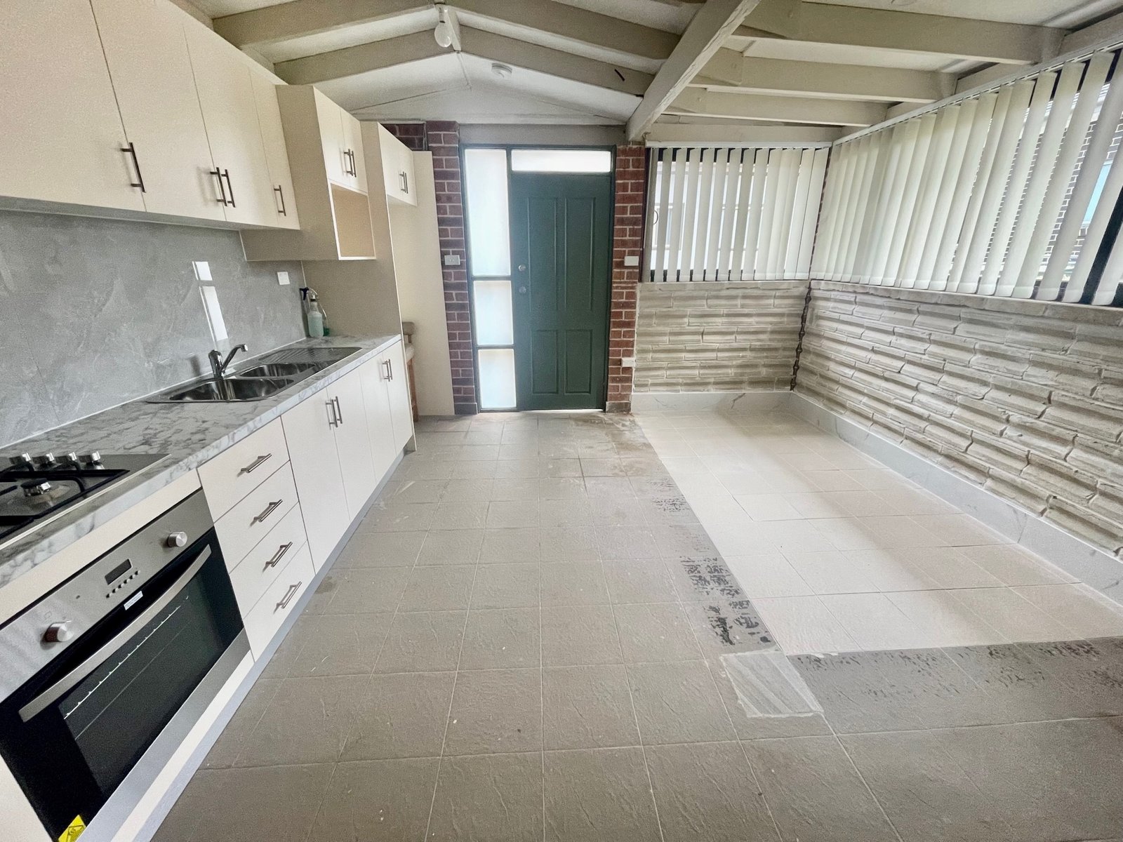 5/40 Dennis Street LAKEMBA 3