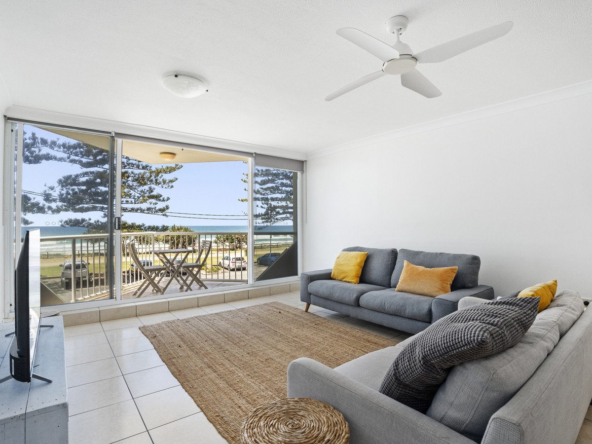 5/40 Marine Parade MIAMI 2